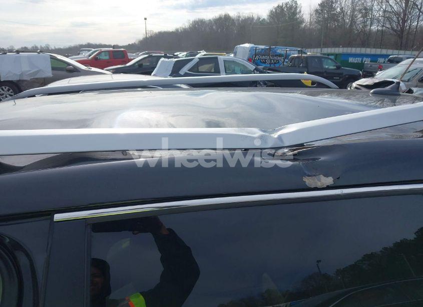 Photo 6 of 2015 Jeep Cherokee LATITUDE (VIN 1C4PJLCB2FW783001)