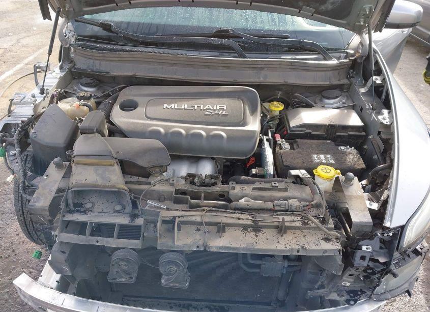 Photo 10 of 2016 Jeep Cherokee 75TH ANNIVERSARY (VIN 1C4PJLCB2GW256500)