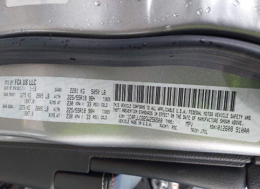 Photo 9 of 2016 Jeep Cherokee 75TH ANNIVERSARY (VIN 1C4PJLCB2GW256500)