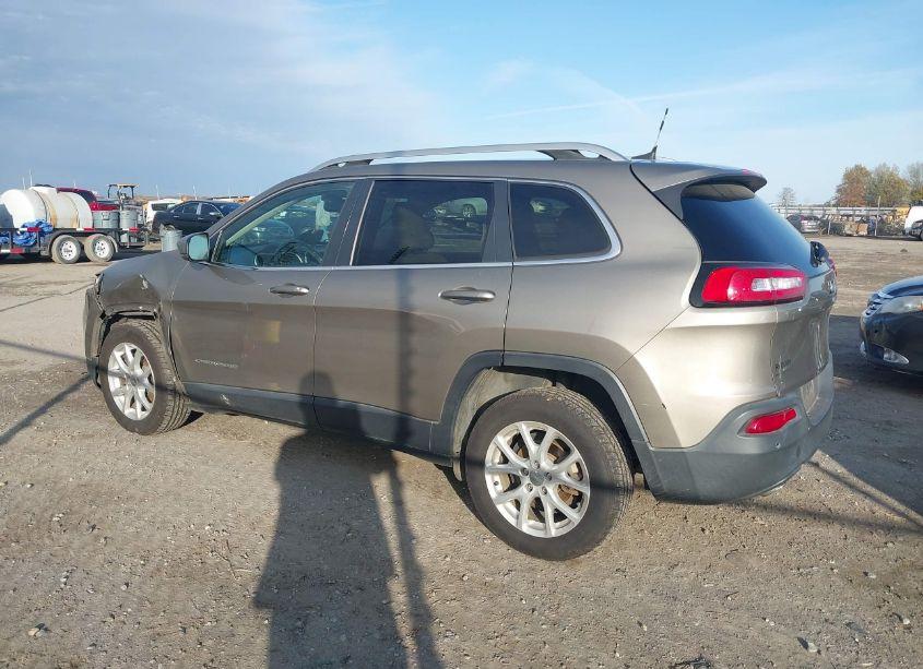 Photo 14 of 2016 Jeep Cherokee LATITUDE (VIN 1C4PJLCB2GW259090)