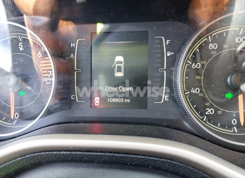 Photo 7 of 2016 Jeep Cherokee 75TH ANNIVERSARY (VIN 1C4PJLCB2GW346441)