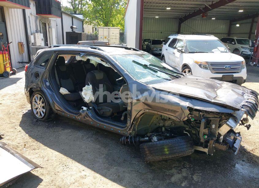 Photo 6 of 2018 Jeep Cherokee LATITUDE TECH CONNECT FWD (VIN 1C4PJLCB2JD605058)