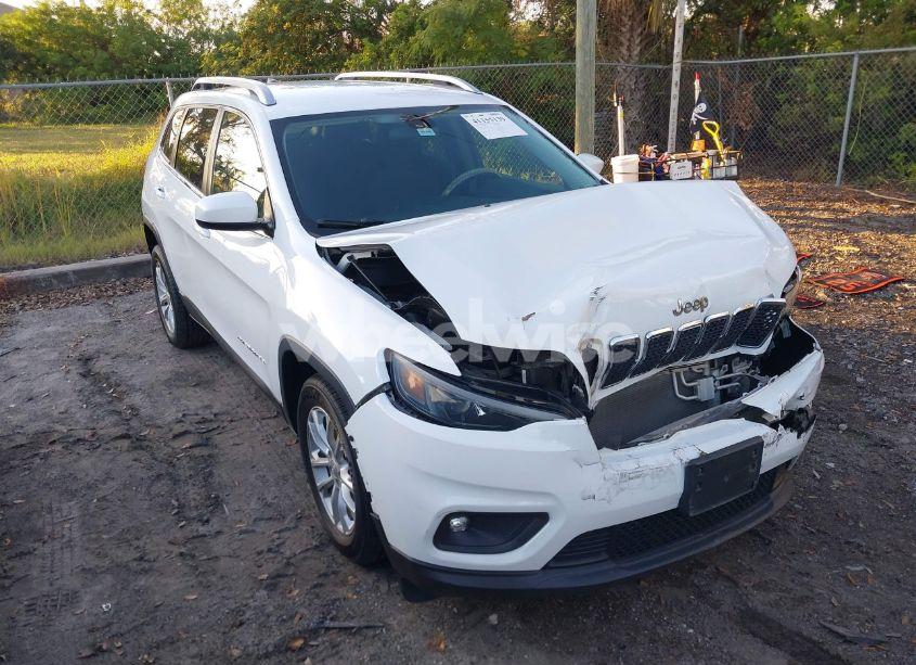 2019 Jeep Cherokee LATITUDE FWD (VIN 1C4PJLCB2KD444499) main photo