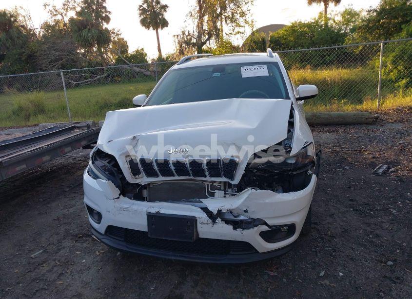 Photo 12 of 2019 Jeep Cherokee LATITUDE FWD (VIN 1C4PJLCB2KD444499)