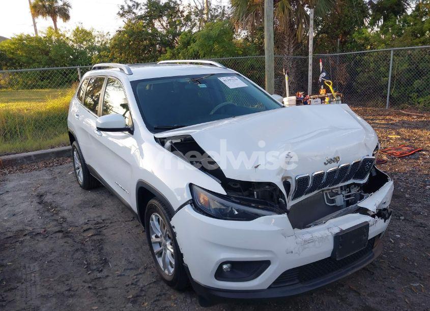 Photo 13 of 2019 Jeep Cherokee LATITUDE FWD (VIN 1C4PJLCB2KD444499)