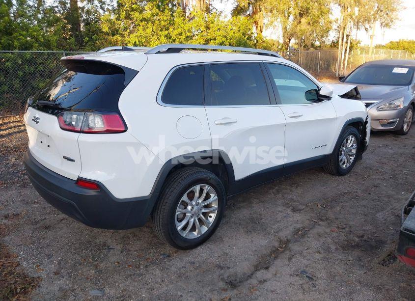 Photo 4 of 2019 Jeep Cherokee LATITUDE FWD (VIN 1C4PJLCB2KD444499)