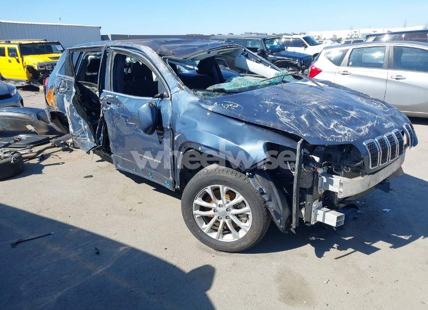 2019 Jeep Cherokee LATITUDE FWD (VIN 1C4PJLCB2KD454563) main photo