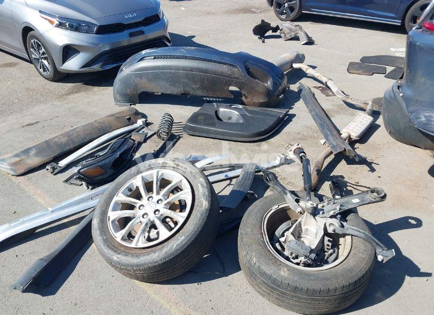 Photo 12 of 2019 Jeep Cherokee LATITUDE FWD (VIN 1C4PJLCB2KD454563)