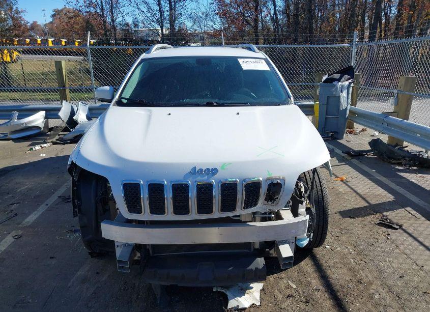 Photo 13 of 2020 Jeep Cherokee LATITUDE FWD (VIN 1C4PJLCB2LD571139)