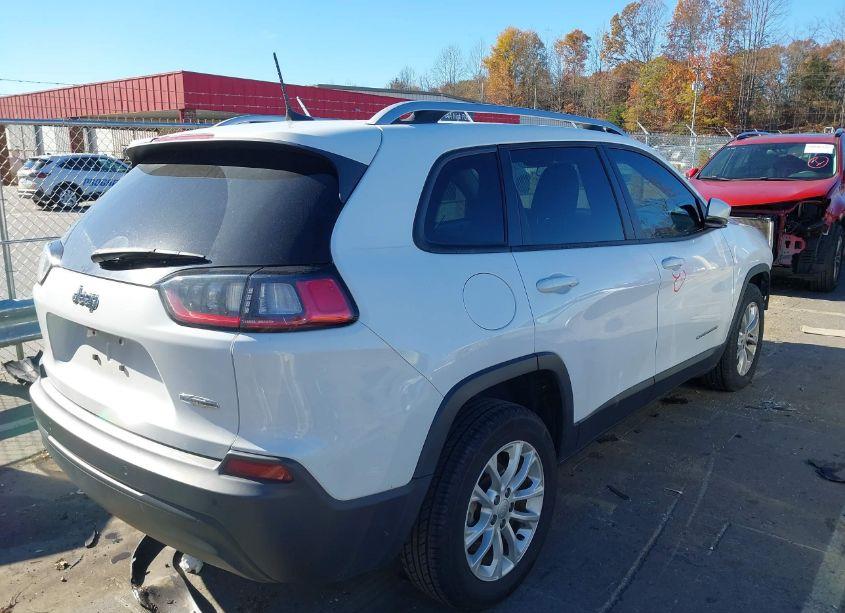 Photo 4 of 2020 Jeep Cherokee LATITUDE FWD (VIN 1C4PJLCB2LD571139)