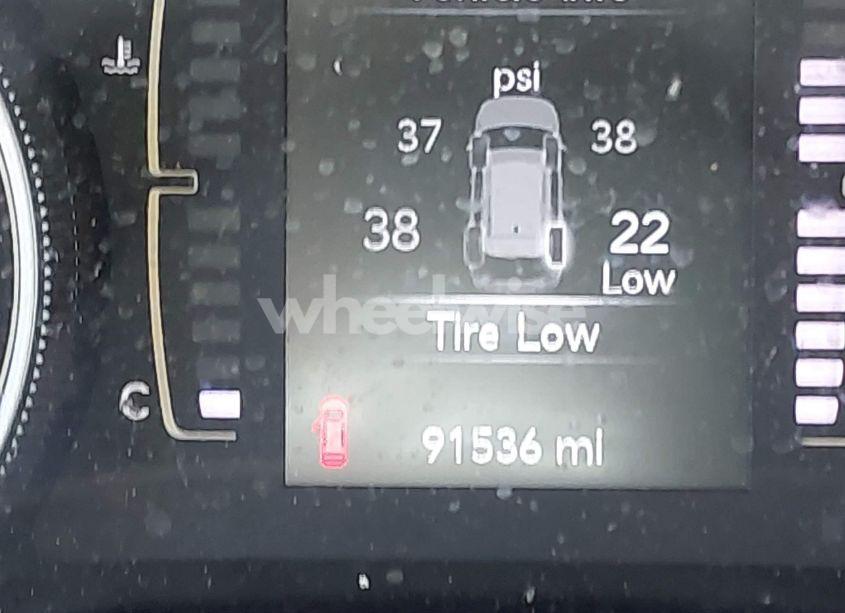 Photo 14 of 2020 Jeep Cherokee LATITUDE FWD (VIN 1C4PJLCB2LD581248)