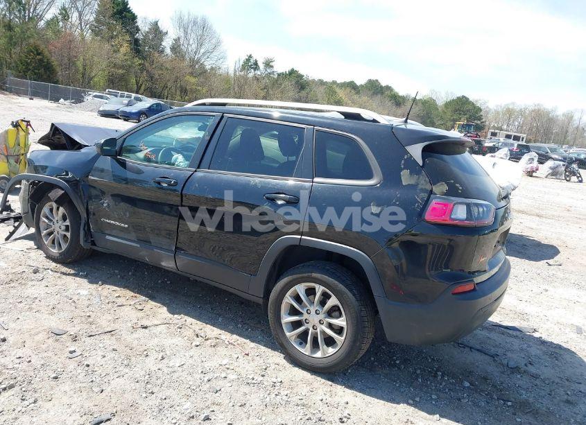 Photo 3 of 2020 Jeep Cherokee LATITUDE FWD (VIN 1C4PJLCB2LD581248)