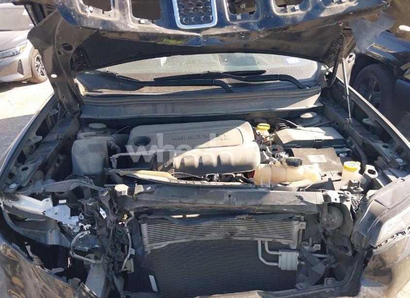 Photo 10 of 2020 Jeep Cherokee LATITUDE FWD (VIN 1C4PJLCB2LD581539)