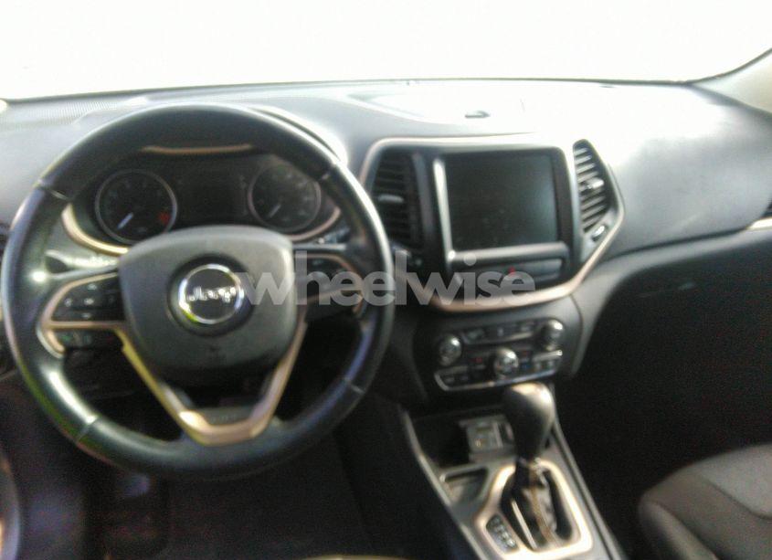 Photo 19 of 2014 Jeep Cherokee LATITUDE (VIN 1C4PJLCB3EW100608)