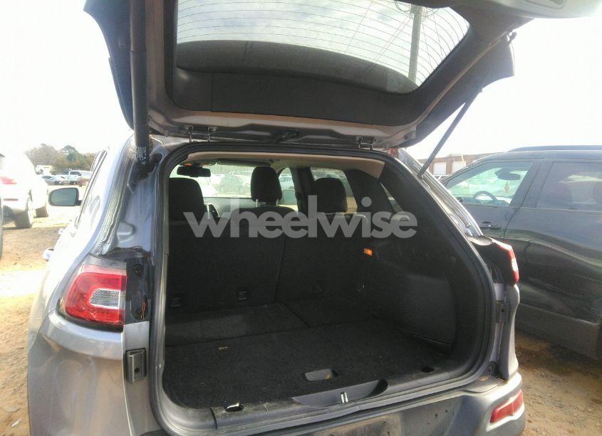 Photo 21 of 2014 Jeep Cherokee LATITUDE (VIN 1C4PJLCB3EW100608)