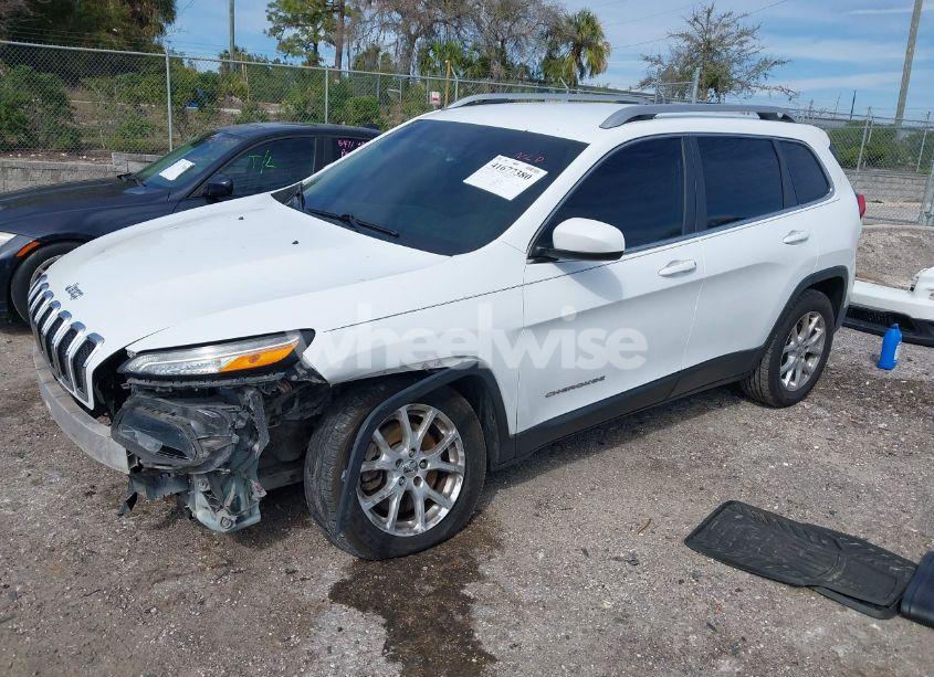 Photo 2 of 2014 Jeep Cherokee LATITUDE (VIN 1C4PJLCB3EW231862)