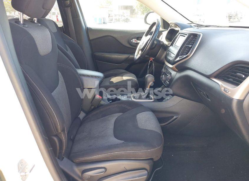 Photo 5 of 2014 Jeep Cherokee ALTITUDE (VIN 1C4PJLCB3EW302204)