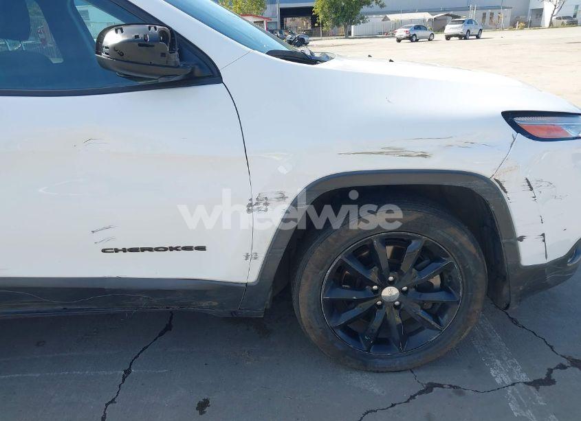 Photo 6 of 2014 Jeep Cherokee ALTITUDE (VIN 1C4PJLCB3EW302204)