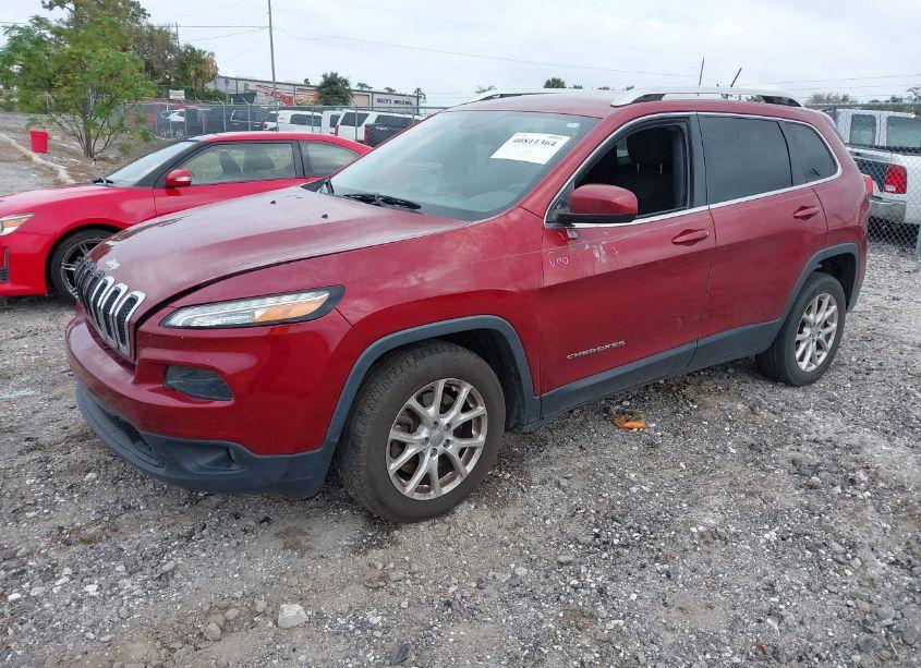 Photo 2 of 2015 Jeep Cherokee LATITUDE (VIN 1C4PJLCB3FW536828)