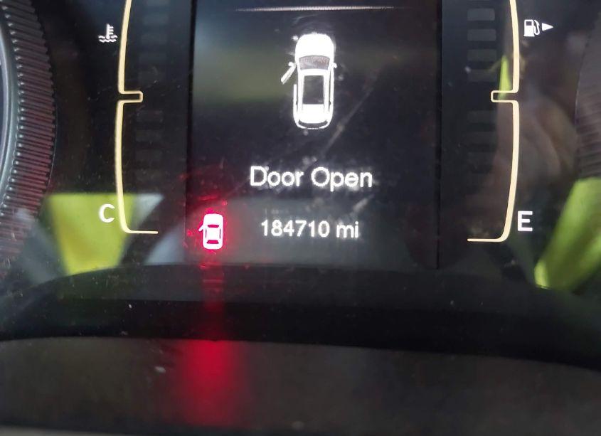 Photo 12 of 2015 Jeep Cherokee LATITUDE (VIN 1C4PJLCB3FW706802)