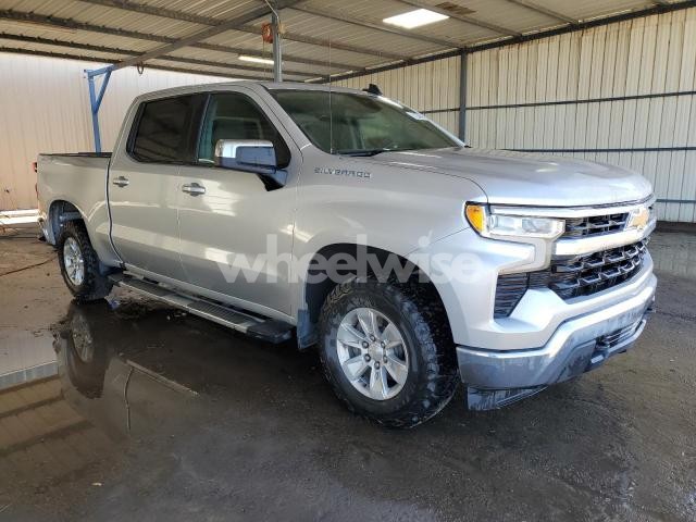Photo 4 of 2022 CHEVROLET SILVERADO K1500 LT (VIN 1C4PJLCB3FW712132)