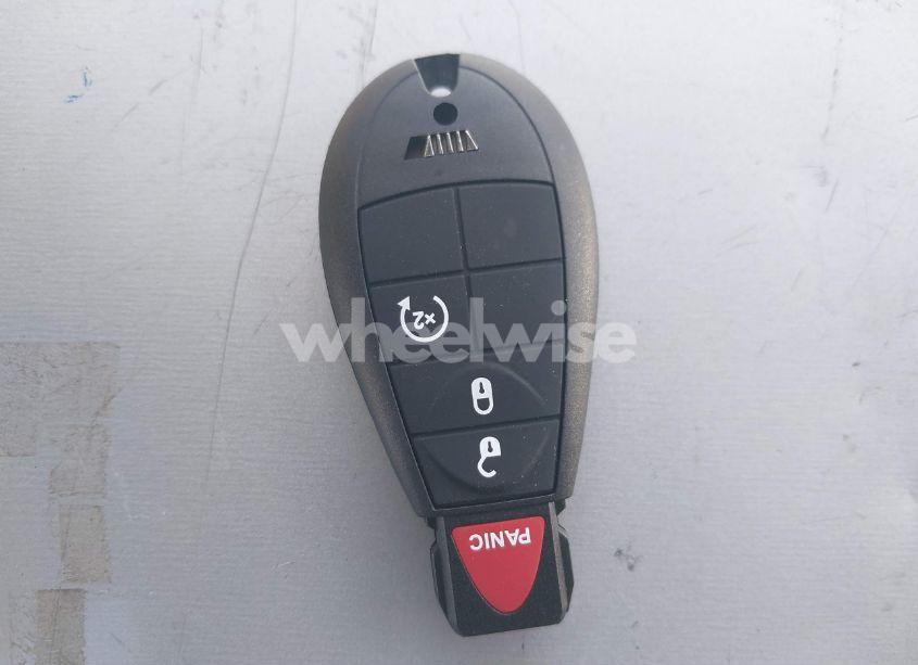 Photo 11 of 2016 Jeep Cherokee LATITUDE (VIN 1C4PJLCB3GW135247)