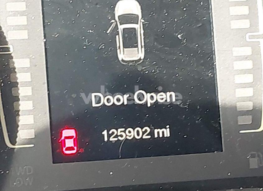 Photo 16 of 2016 Jeep Cherokee LATITUDE (VIN 1C4PJLCB3GW135247)