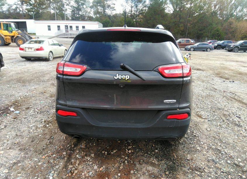 Photo 16 of 2016 Jeep Cherokee LATITUDE (VIN 1C4PJLCB3GW158009)