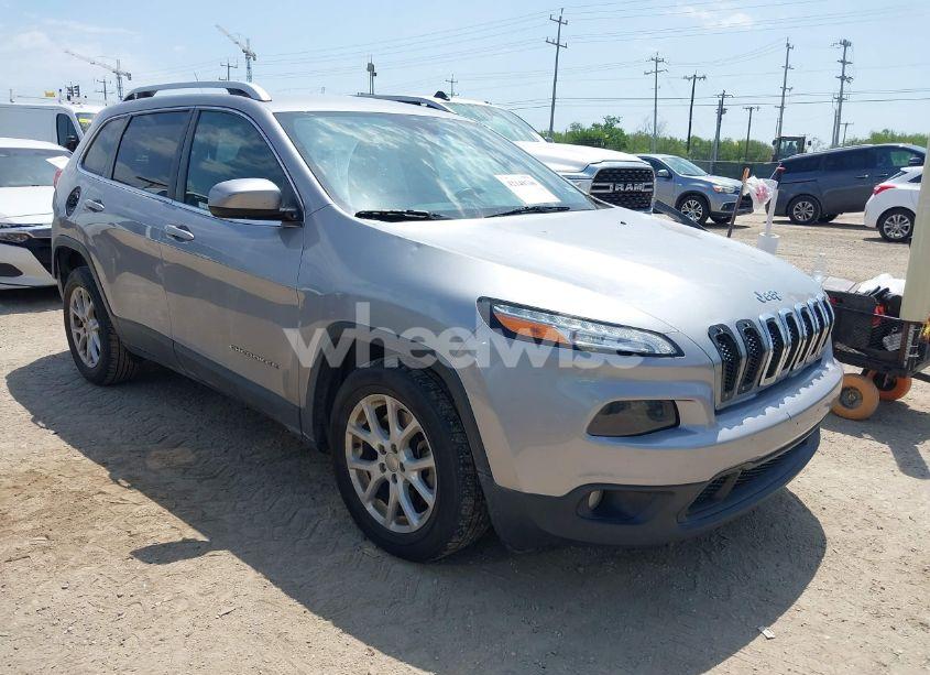2016 Jeep Cherokee LATITUDE (VIN 1C4PJLCB3GW200355) main photo