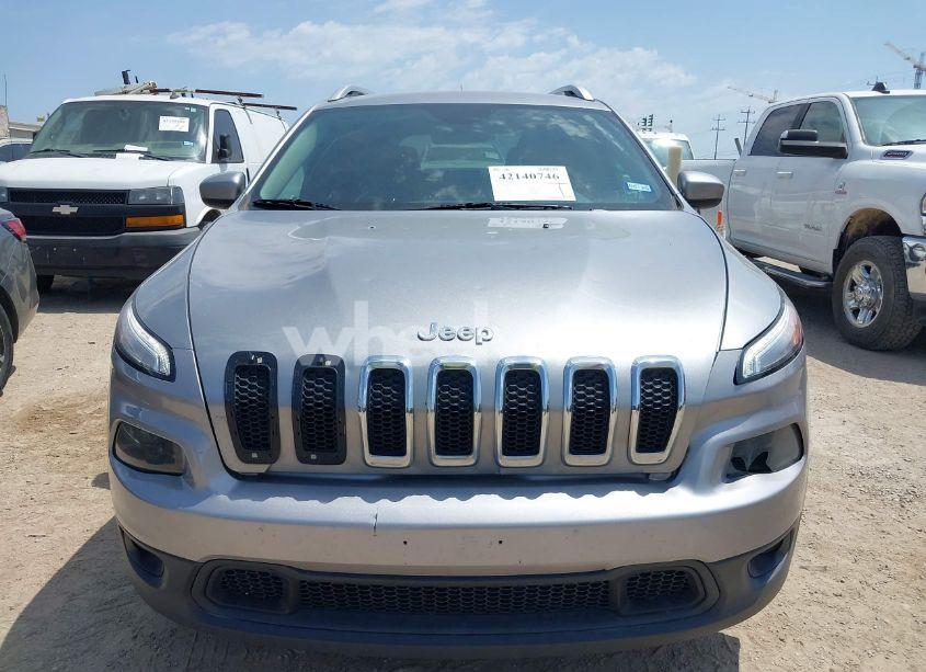 Photo 12 of 2016 Jeep Cherokee LATITUDE (VIN 1C4PJLCB3GW200355)