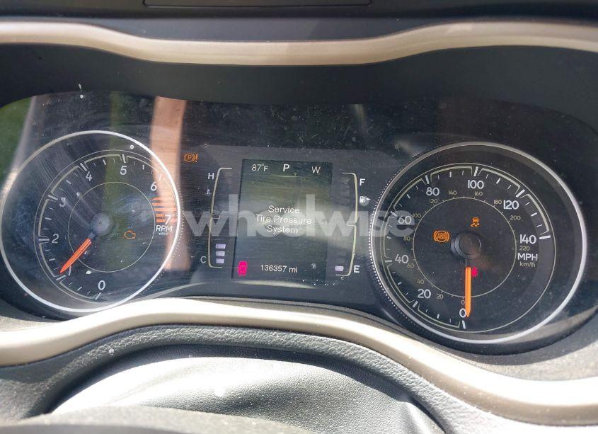 Photo 7 of 2016 Jeep Cherokee LATITUDE (VIN 1C4PJLCB3GW200355)