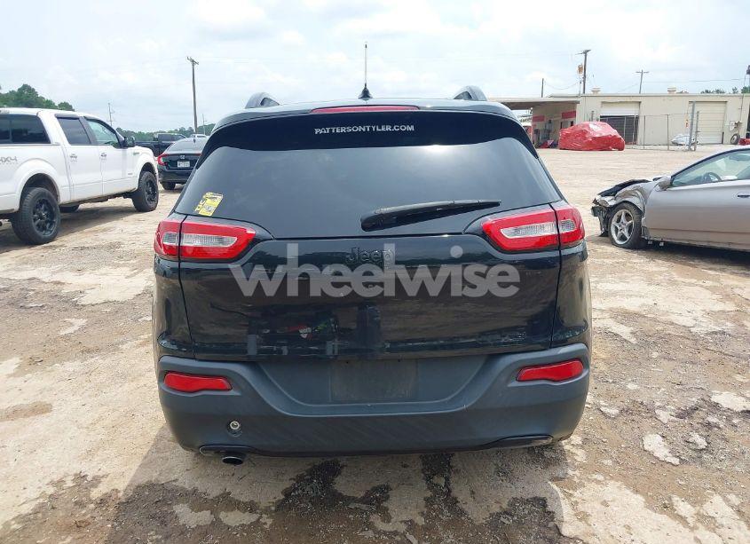 Photo 17 of 2016 Jeep Cherokee ALTITUDE (VIN 1C4PJLCB3GW221996)