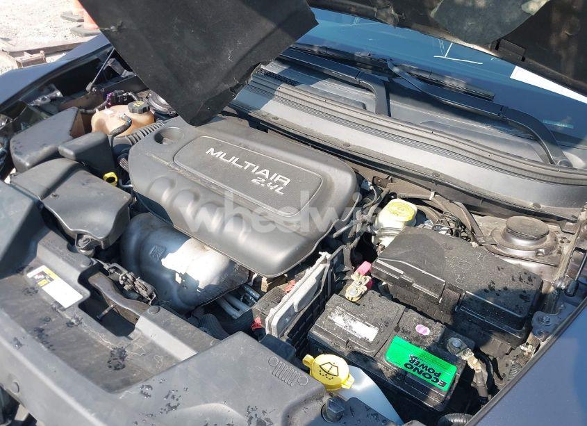 Photo 10 of 2016 Jeep Cherokee LATITUDE (VIN 1C4PJLCB3GW303145)