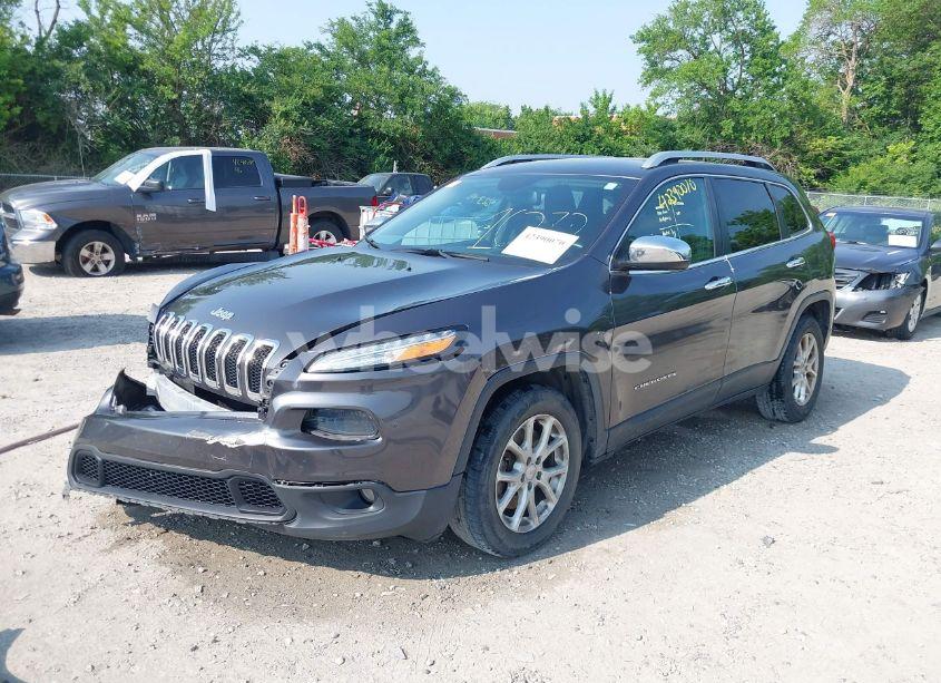 Photo 2 of 2016 Jeep Cherokee LATITUDE (VIN 1C4PJLCB3GW303145)
