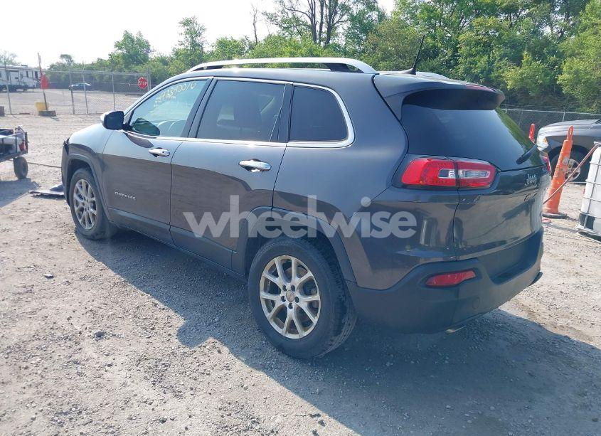 Photo 3 of 2016 Jeep Cherokee LATITUDE (VIN 1C4PJLCB3GW303145)