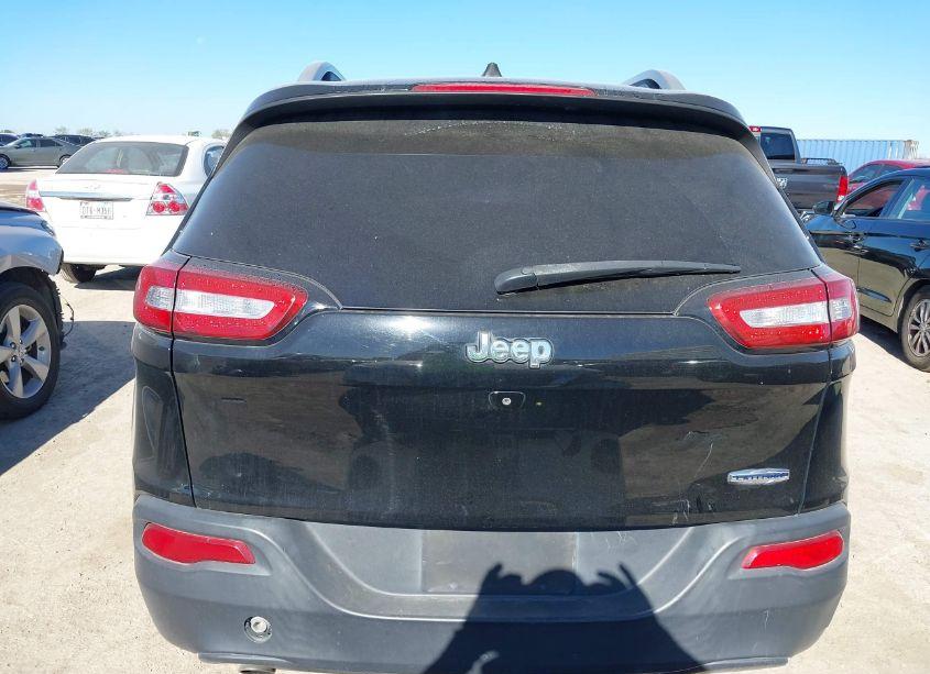 Photo 16 of 2017 Jeep Cherokee LATITUDE FWD (VIN 1C4PJLCB3HD222367)