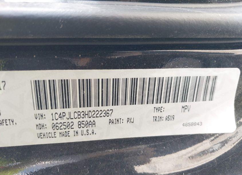 Photo 9 of 2017 Jeep Cherokee LATITUDE FWD (VIN 1C4PJLCB3HD222367)