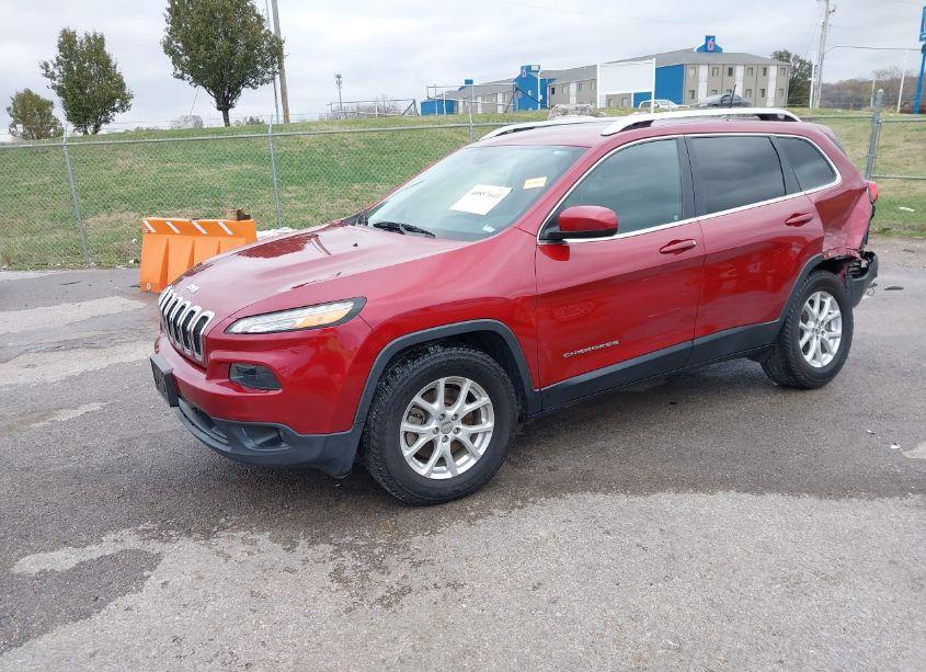 Photo 2 of 2017 Jeep Cherokee LATITUDE FWD (VIN 1C4PJLCB3HW586860)