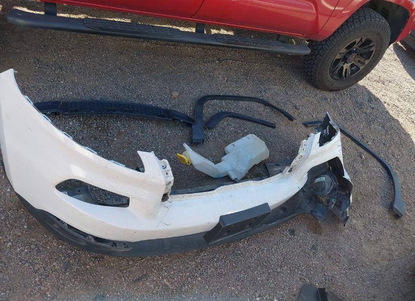 Photo 12 of 2018 Jeep Cherokee LATITUDE FWD (VIN 1C4PJLCB3JD544674)