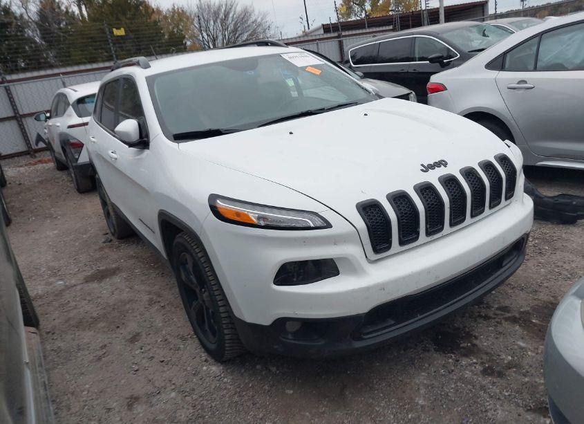 2018 Jeep Cherokee LATITUDE FWD (VIN 1C4PJLCB3JD556615) main photo