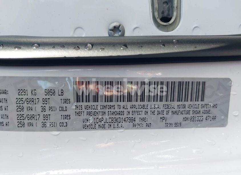 Photo 9 of 2019 Jeep Cherokee LATITUDE FWD (VIN 1C4PJLCB3KD147984)