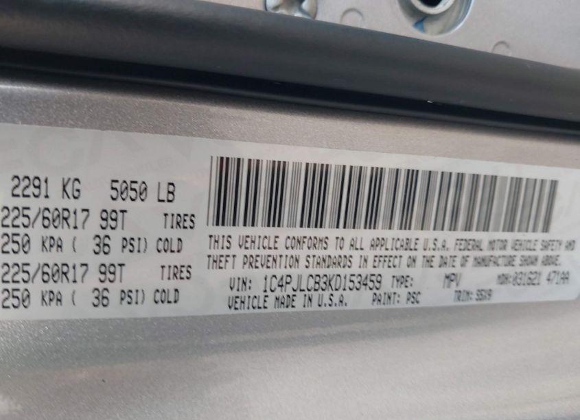 Photo 9 of 2019 Jeep Cherokee LATITUDE (VIN 1C4PJLCB3KD153459)