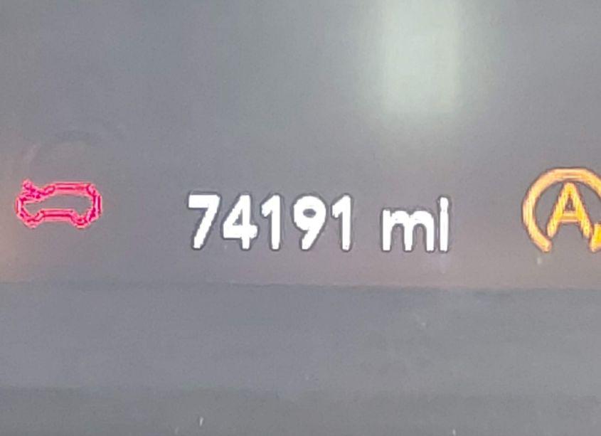 Photo 7 of 2019 Jeep Cherokee LATITUDE FWD (VIN 1C4PJLCB3KD187529)