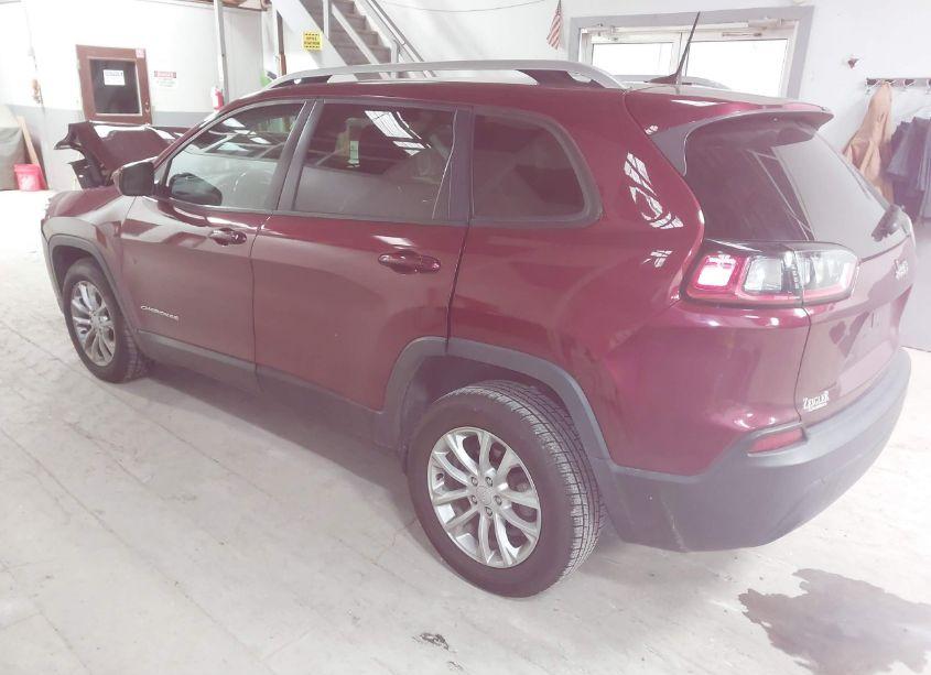 Photo 3 of 2020 Jeep Cherokee LATITUDE FWD (VIN 1C4PJLCB3LD511645)