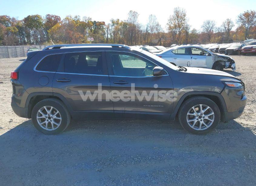 Photo 13 of 2014 Jeep Cherokee LATITUDE (VIN 1C4PJLCB4EW144522)