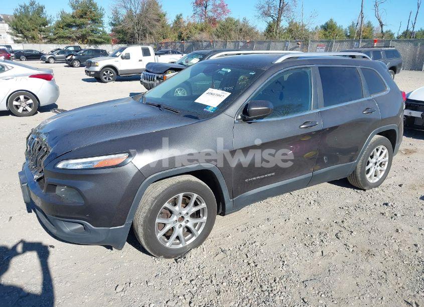 Photo 2 of 2014 Jeep Cherokee LATITUDE (VIN 1C4PJLCB4EW144522)