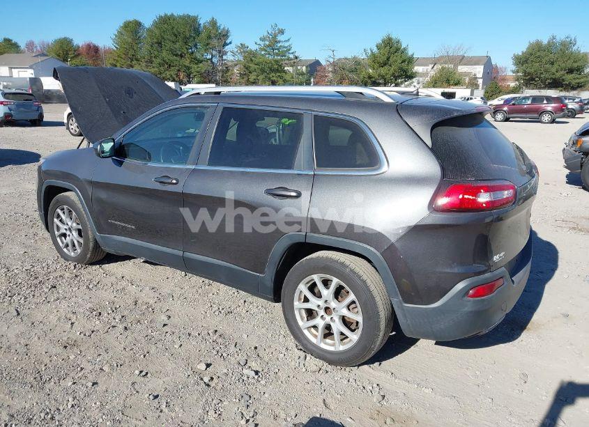 Photo 3 of 2014 Jeep Cherokee LATITUDE (VIN 1C4PJLCB4EW144522)