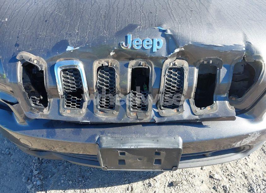 Photo 6 of 2014 Jeep Cherokee LATITUDE (VIN 1C4PJLCB4EW144522)