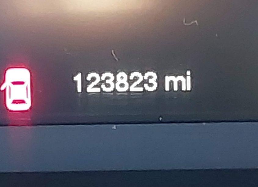 Photo 15 of 2014 Jeep Cherokee LATITUDE (VIN 1C4PJLCB4EW238545)