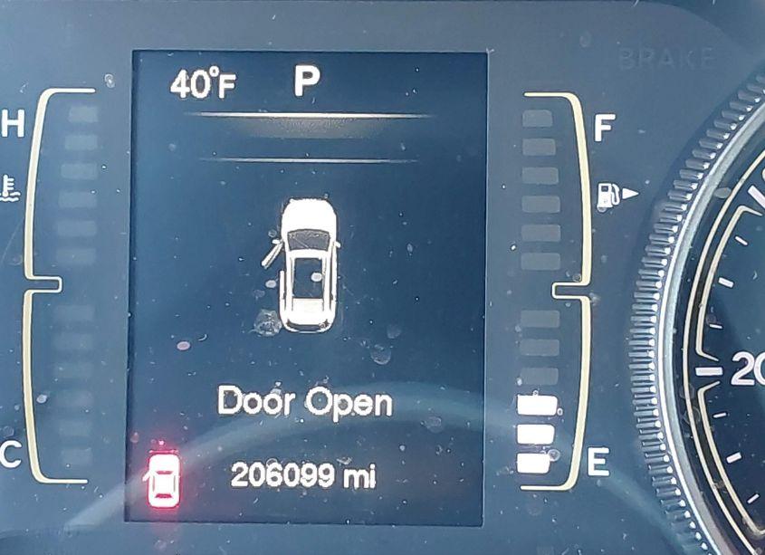 Photo 15 of 2015 Jeep Cherokee LATITUDE (VIN 1C4PJLCB4FW616722)